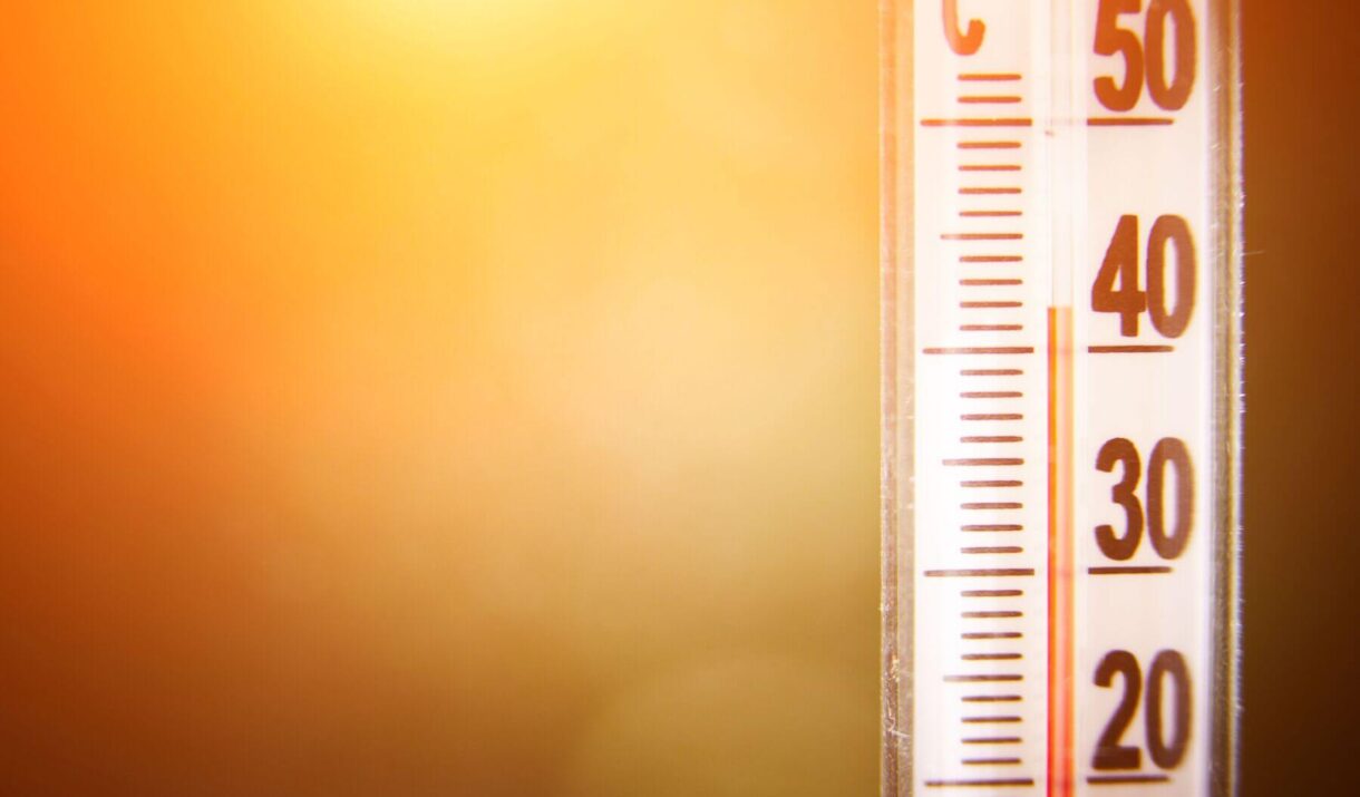 thermometer showing for high temperature 2023 11 27 05 25 57 utc